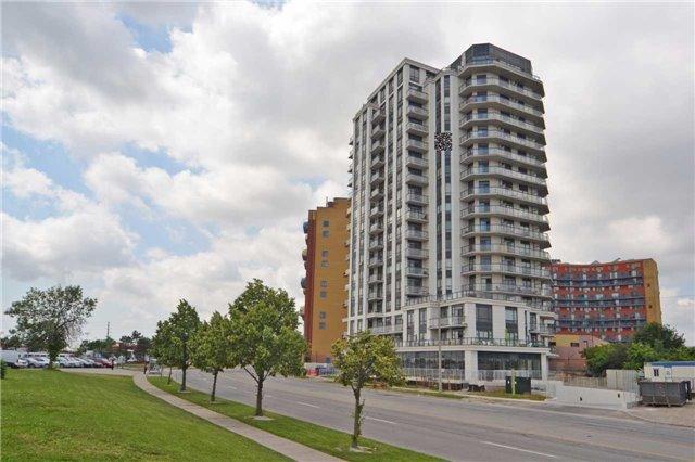 1611 - 840 Queen's Plate Dr, Condo with 1 bedrooms, 2 bathrooms and 1 parking in Toronto ON | Image 2