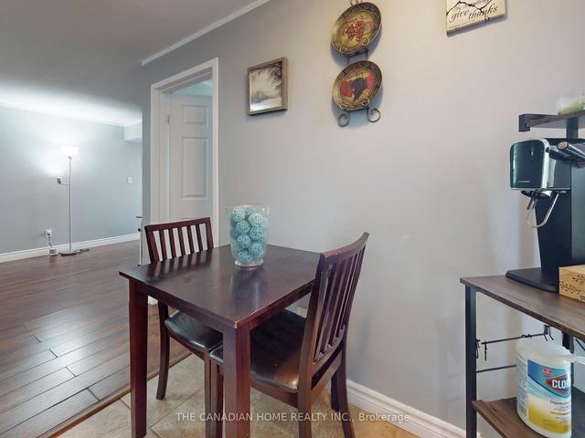 209 - 25 Agnes St, Condo with 2 bedrooms, 2 bathrooms and 1 parking in Mississauga ON | Image 10