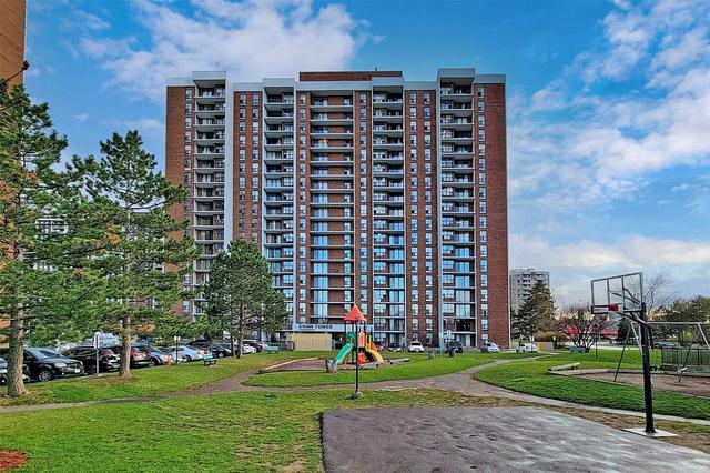 1705 - 17 Knightsbridge Rd, Condo with 2 bedrooms, 1 bathrooms and 1 parking in Brampton ON | Image 12
