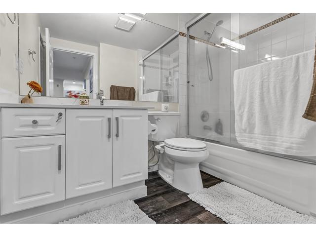 205 - 12125 75a Avenue, Condo with 2 bedrooms, 2 bathrooms and 2 parking in Surrey BC | Image 4