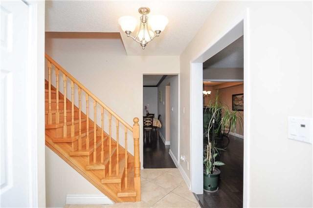 80 Pentland Cres, House detached with 3 bedrooms, 3 bathrooms and 4 parking in Vaughan ON | Image 4