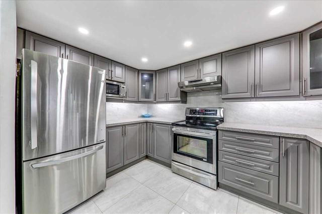 306 - 300 Webb Dr, Condo with 2 bedrooms, 2 bathrooms and 2 parking in Mississauga ON | Image 30