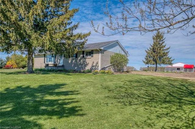 7334 Longwoods Rd, House detached with 3 bedrooms, 1 bathrooms and 8 parking in Strathroy Caradoc ON | Image 34