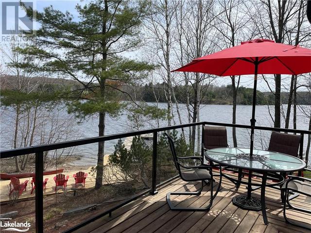 1077 Sandwood Road, House detached with 3 bedrooms, 1 bathrooms and 12 parking in Muskoka Lakes ON | Card Image