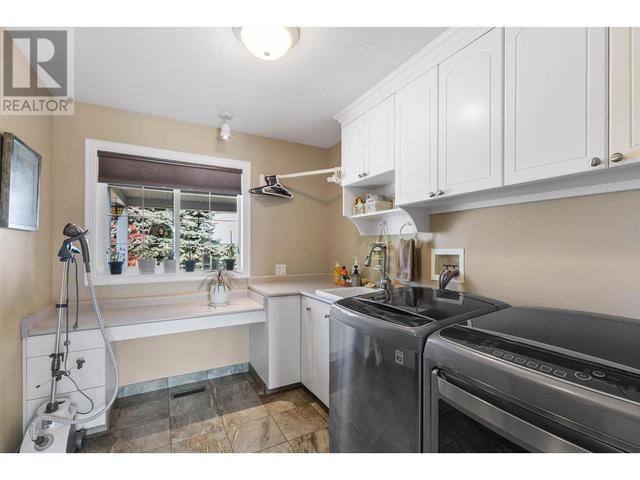 1429 - 1409 Teasdale Road, Home with 5 bedrooms, 3 bathrooms and 2 parking in Kelowna BC | Image 25