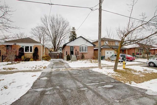 43 Stock Ave, House detached with 3 bedrooms, 2 bathrooms and 3 parking in Toronto ON | Image 23