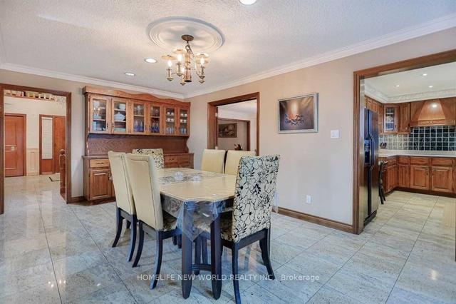 51 Dorwood Crt, House detached with 4 bedrooms, 4 bathrooms and 9 parking in Vaughan ON | Image 5