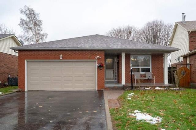 70 Firwood Ave, House detached with 4 bedrooms, 2 bathrooms and 4 parking in Clarington ON | Image 1