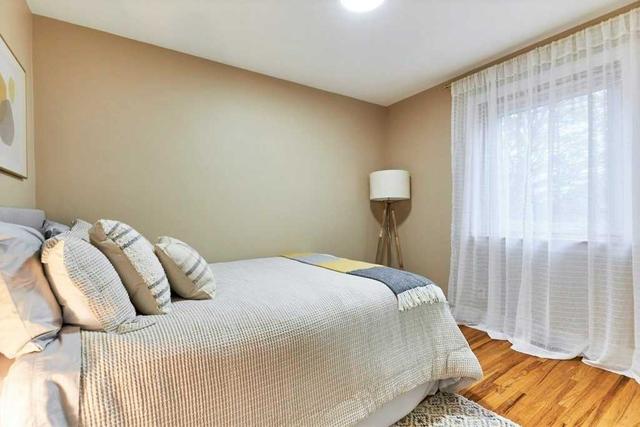 64 Hiley Ave, House detached with 2 bedrooms, 1 bathrooms and 4 parking in Ajax ON | Image 9