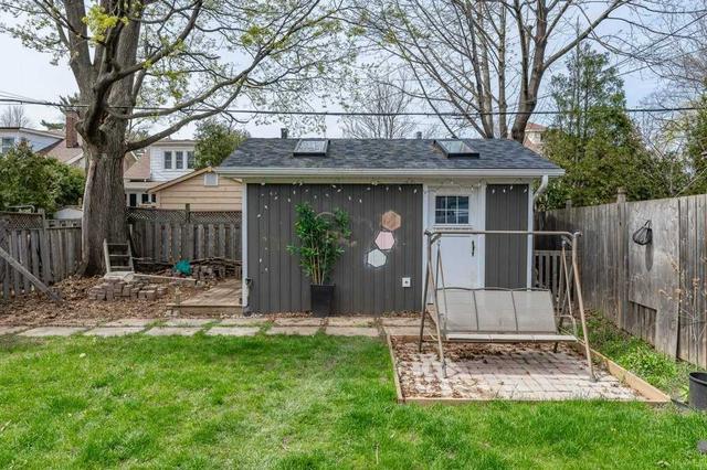 160 Grosvenor Ave S, House detached with 3 bedrooms, 2 bathrooms and 1 parking in Hamilton ON | Image 28