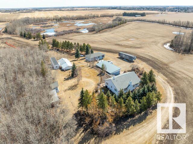 56308 Rge Rd 240, House detached with 3 bedrooms, 2 bathrooms and null parking in Bon Accord AB | Image 23
