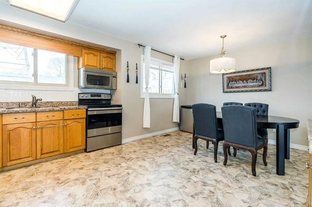 506 Charrington Ave, House detached with 4 bedrooms, 3 bathrooms and 2 parking in Oshawa ON | Image 3