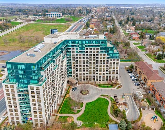 702 - 18 Harding Blvd, Condo with 2 bedrooms, 2 bathrooms and 1 parking in Richmond Hill ON | Image 23