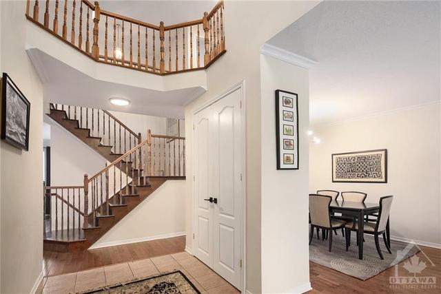 202 Willow Creek Circle, House detached with 6 bedrooms, 4 bathrooms and 4 parking in Ottawa ON | Image 3