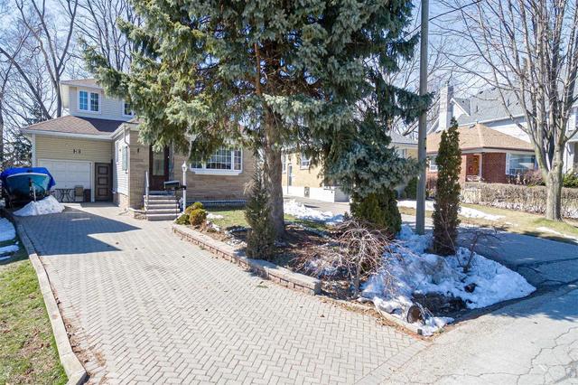 45 Enfield Ave, House detached with 4 bedrooms, 3 bathrooms and 5 parking in Toronto ON | Image 24