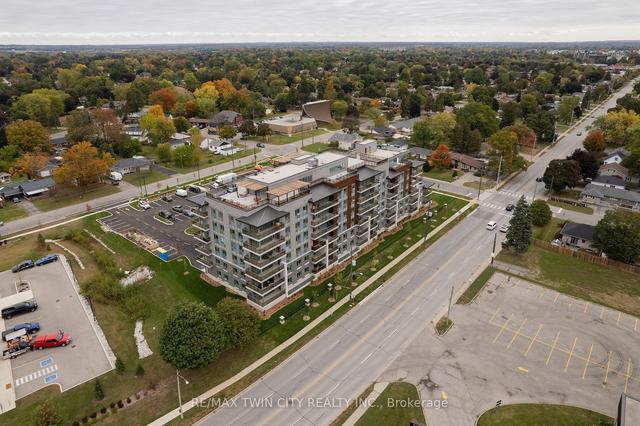 304 - 34 Norman St, Condo with 2 bedrooms, 2 bathrooms and 2 parking in Brantford ON | Image 8