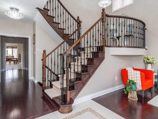 126 Elbern Markell Dr, House detached with 4 bedrooms, 5 bathrooms and 6 parking in Brampton ON | Image 34