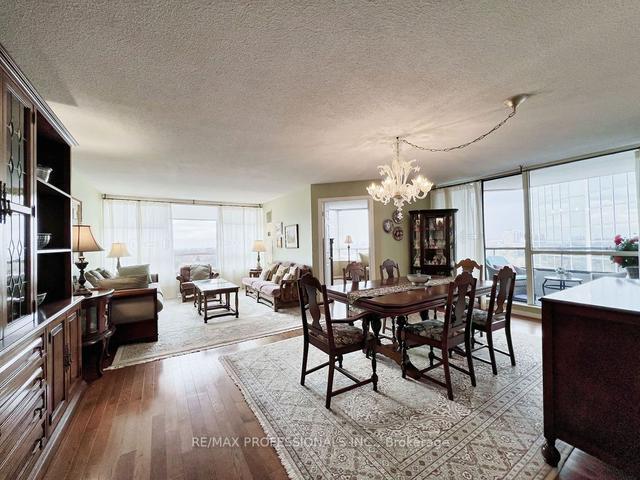 1208 - 1 Aberfoyle Cres, Condo with 2 bedrooms, 2 bathrooms and 1 parking in Toronto ON | Image 10