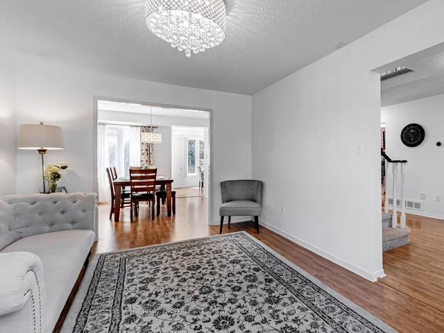 37 Morning Glory Cres, House detached with 4 bedrooms, 3 bathrooms and 6 parking in Whitby ON | Image 26