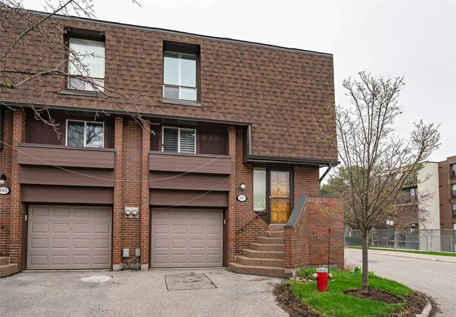 147 Gypsy Roseway, Townhouse with 3 bedrooms, 3 bathrooms and 1 parking in Toronto ON | Image 1