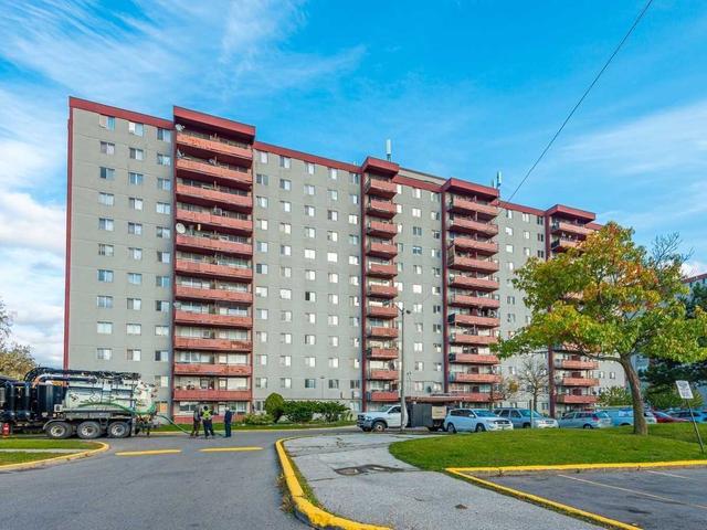 210 - 200 Lotherton Ptwy, Condo with 2 bedrooms, 1 bathrooms and 1 parking in Toronto ON | Image 1