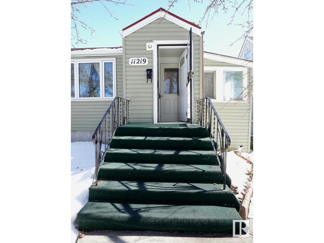 11219 104 St Nw, House detached with 3 bedrooms, 1 bathrooms and null parking in Edmonton AB | Image 12