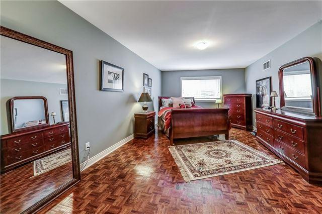 97 Riverside Dr, House detached with 4 bedrooms, 4 bathrooms and 6 parking in Toronto ON | Image 10