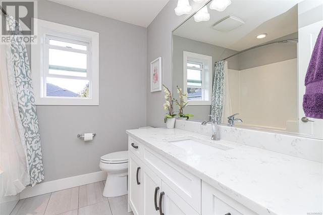 3580 Whimfield Terr, House detached with 4 bedrooms, 3 bathrooms and 7 parking in Langford BC | Image 27