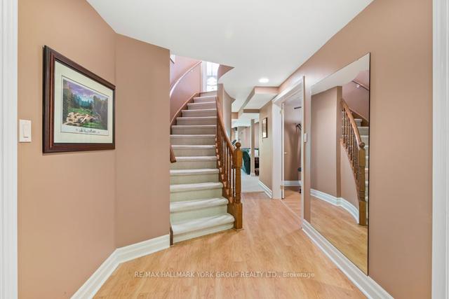 777 College Manor Dr, House detached with 4 bedrooms, 4 bathrooms and 6 parking in Newmarket ON | Image 21