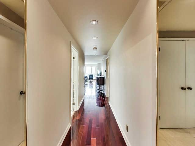 204e - 460 Queens Quay W, Condo with 1 bedrooms, 2 bathrooms and 1 parking in Toronto ON | Image 2