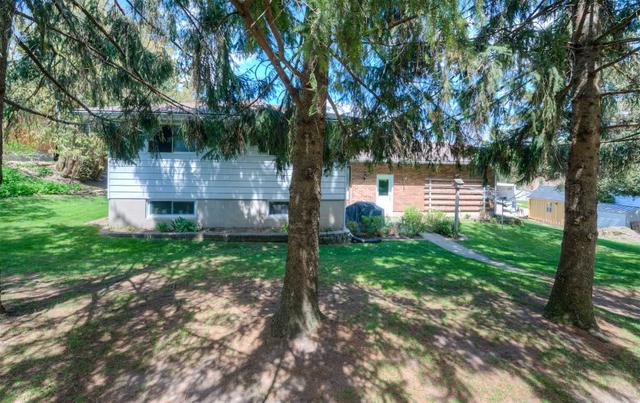 8004 Concession 8, House detached with 3 bedrooms, 1 bathrooms and 8 parking in Mapleton ON | Image 17