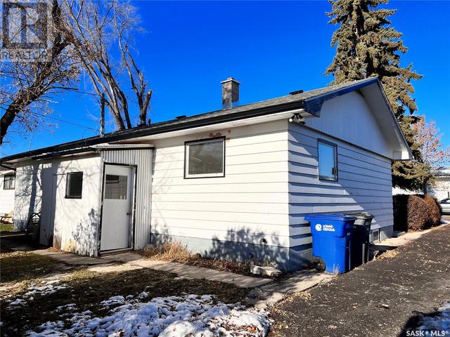 606 2nd Avenue, House detached with 4 bedrooms, 2 bathrooms and null parking in Raymore SK | Image 37
