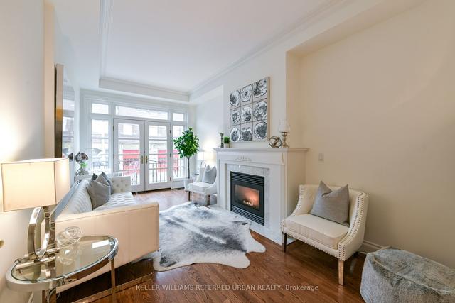 7 Balmoral Ave, House semidetached with 3 bedrooms, 4 bathrooms and 2 parking in Toronto ON | Image 22