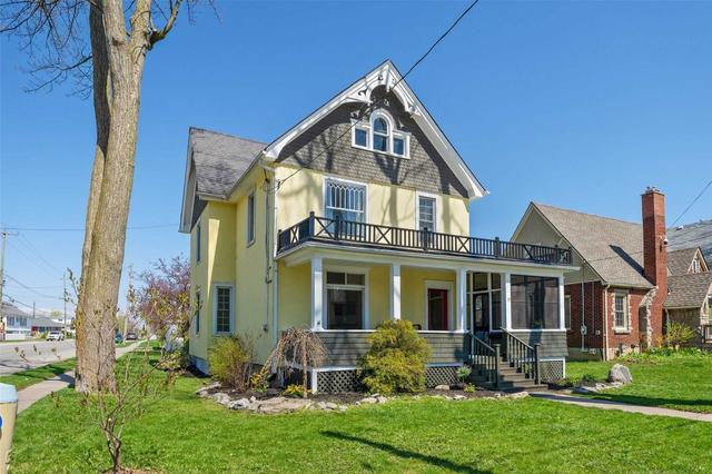 79 Elgin St, House detached with 6 bedrooms, 3 bathrooms and 2 parking in Port Colborne ON | Image 12