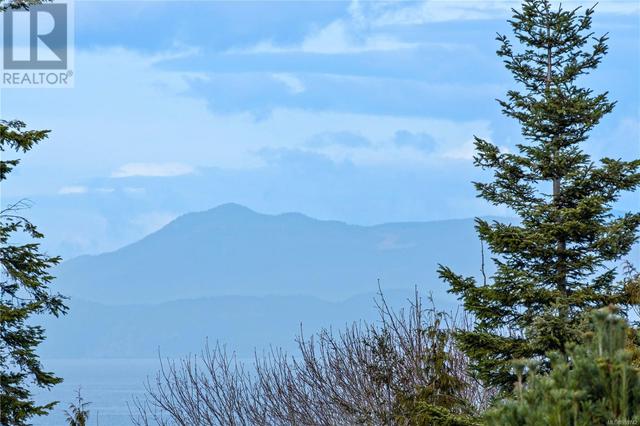 Ocean and Mountain views from front deck | Image 62