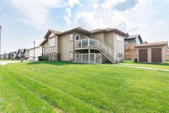 748 Cypress Lane, House other with 4 bedrooms, 2 bathrooms and 4 parking in Red Deer County AB | Image 3