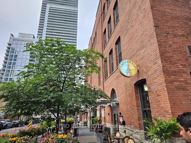 2309 - 5 St Joseph St, Condo with 1 bedrooms, 1 bathrooms and 1 parking in Toronto ON | Image 4