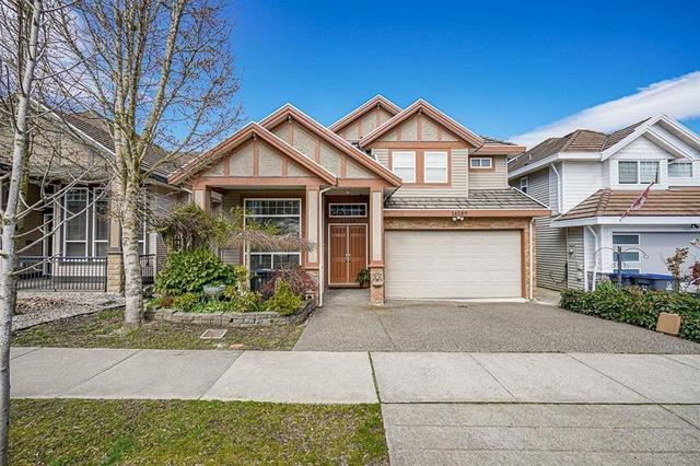 14589 61a Avenue, House detached with 8 bedrooms, 6 bathrooms and 5 parking in Surrey BC | Card Image