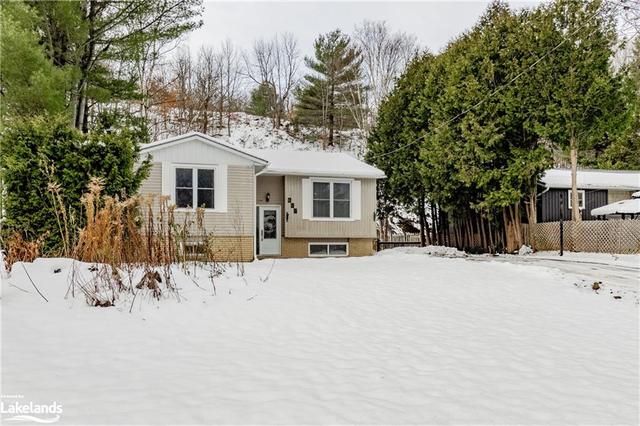 225 Fernwood Drive, House detached with 5 bedrooms, 2 bathrooms and 3 parking in Gravenhurst ON | Image 13