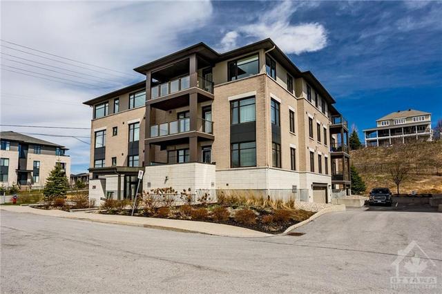 101 - 200 Guelph Private, Condo with 2 bedrooms, 2 bathrooms and 2 parking in Ottawa ON | Image 3