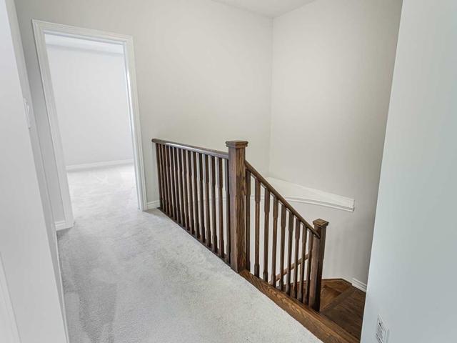 81 Barons St, House attached with 3 bedrooms, 3 bathrooms and 2 parking in Vaughan ON | Image 6