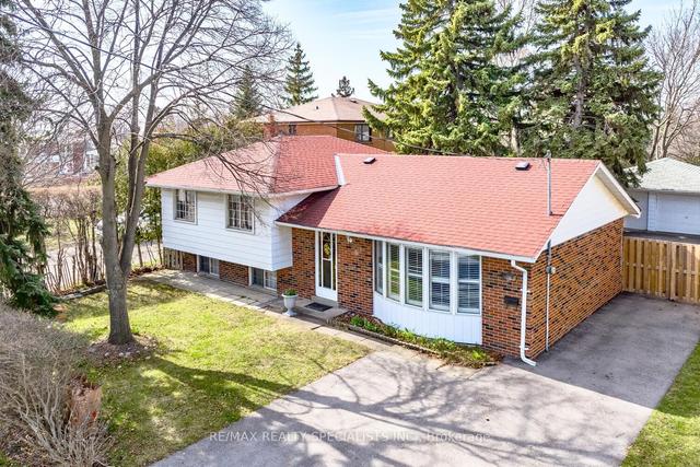 815 Mississauga Valley Blvd, House detached with 3 bedrooms, 2 bathrooms and 7 parking in Mississauga ON | Image 12