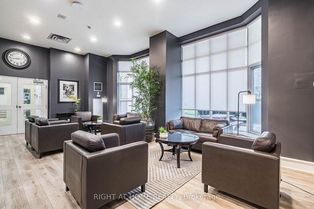 403 - 21 Overlea Blvd, Condo with 2 bedrooms, 2 bathrooms and 1 parking in Toronto ON | Image 26