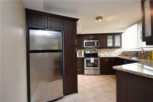 1001 - 3700 Kaneff Cres N, Condo with 2 bedrooms, 2 bathrooms and 1 parking in Mississauga ON | Image 7