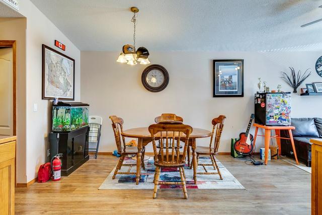 1520 &amp; 1522 14 Street, House other with 0 bedrooms, 0 bathrooms and 4 parking in Didsbury AB | Image 7