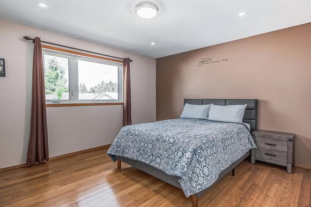 5920 18 Avenue Ne, House detached with 4 bedrooms, 2 bathrooms and 5 parking in Calgary AB | Image 20