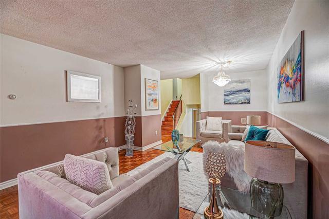 126 Skegby Rd, House semidetached with 3 bedrooms, 3 bathrooms and 3 parking in Brampton ON | Image 9