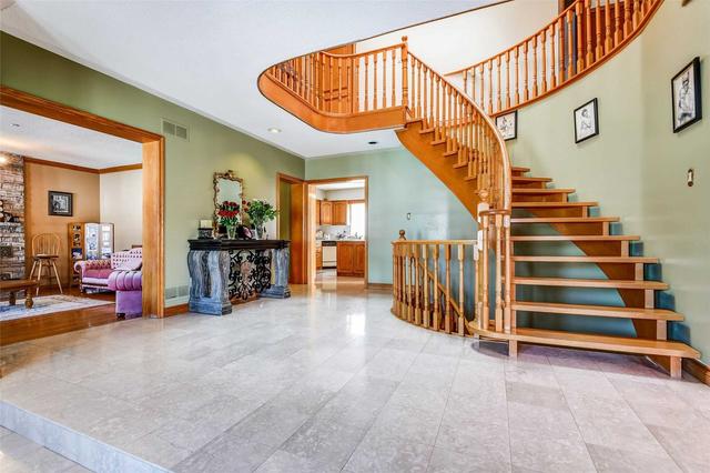26 Tortoise Crt, House detached with 5 bedrooms, 5 bathrooms and 23 parking in Brampton ON | Image 37