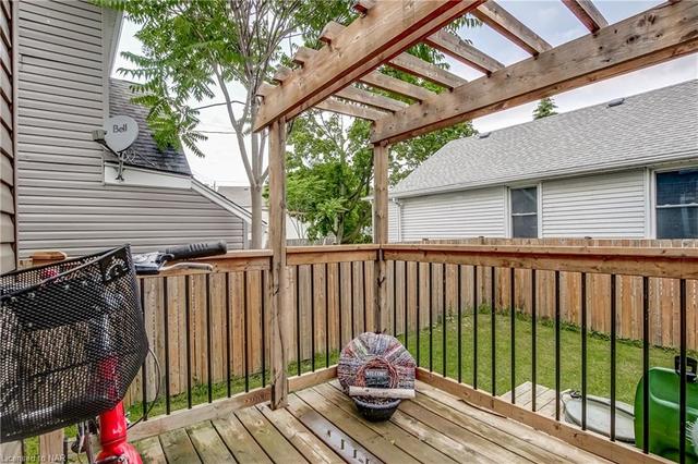 128 York Street, House detached with 3 bedrooms, 1 bathrooms and 2 parking in St. Catharines ON | Image 36