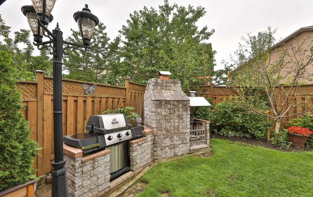 343 Bristol Rd W, House detached with 4 bedrooms, 4 bathrooms and 5 parking in Mississauga ON | Image 33